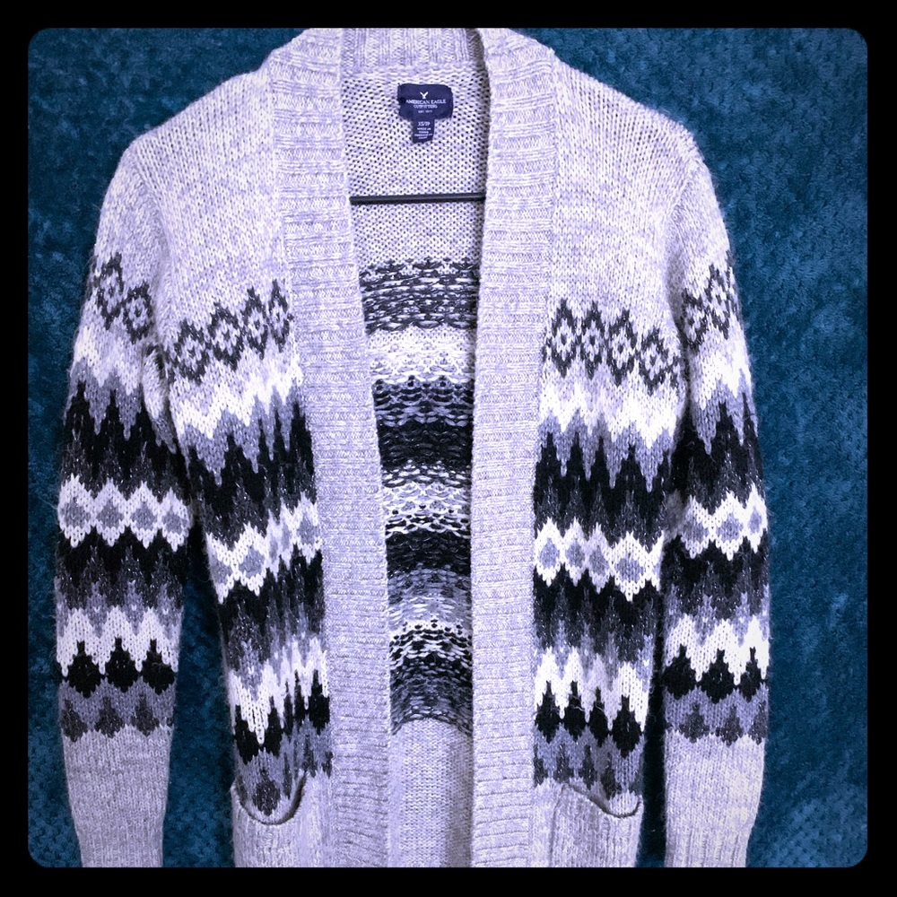 American Eagle Cardigan